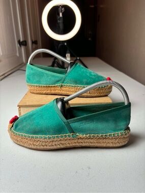 Moschino Logo Slip-On
Espadrilles In Blue - Sz 37 / US 7